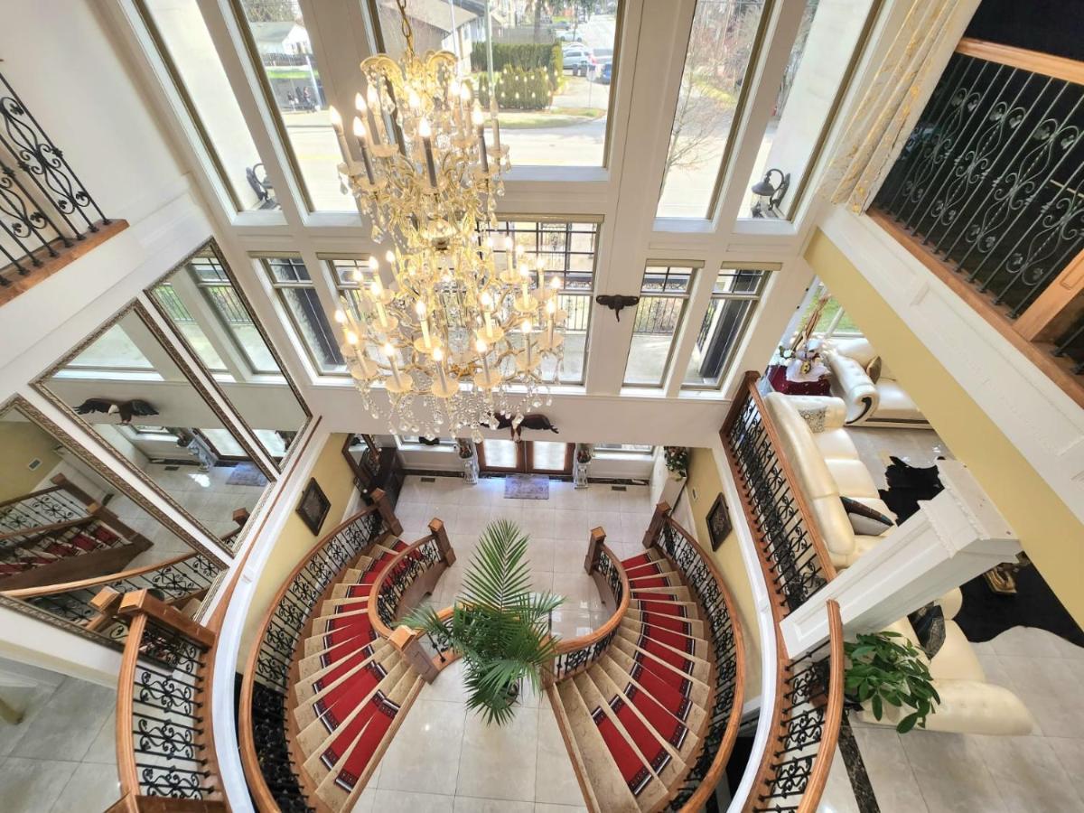 Empire Palace Surrey Exterior foto